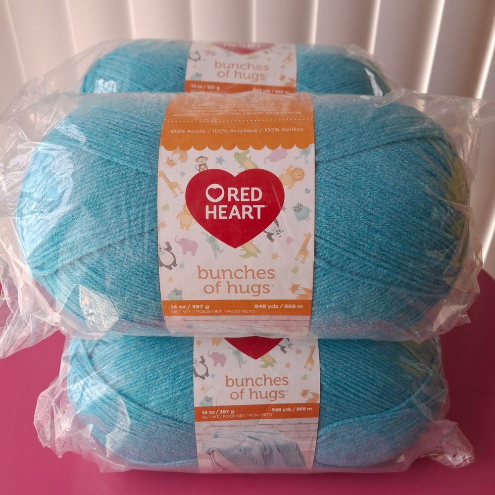 Red Heart Bunches of Hugs Yarn Capri Blue 4 Skeins 100% Acrylic 4 Medium 14 oz
